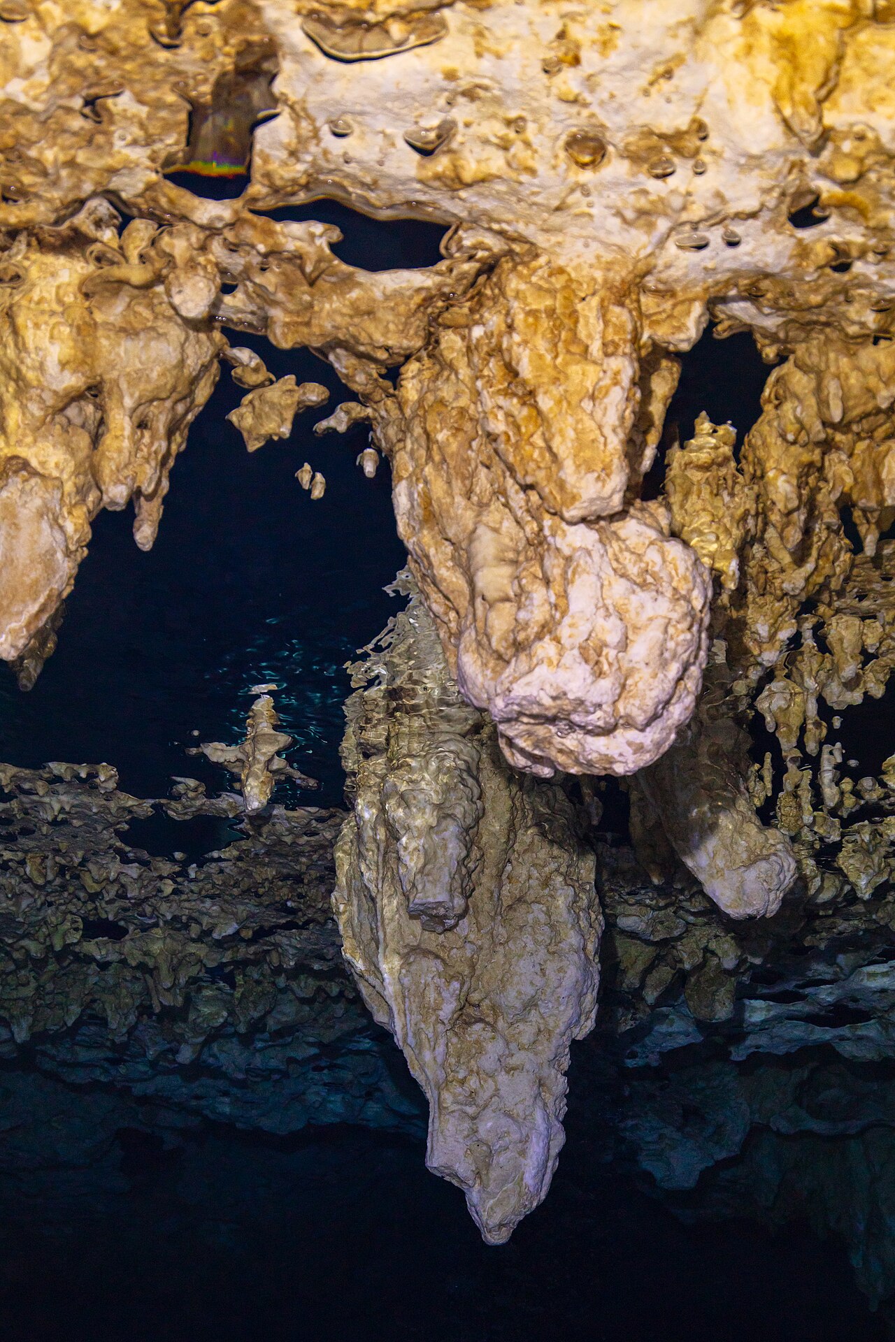Cenote Dos Ojos
